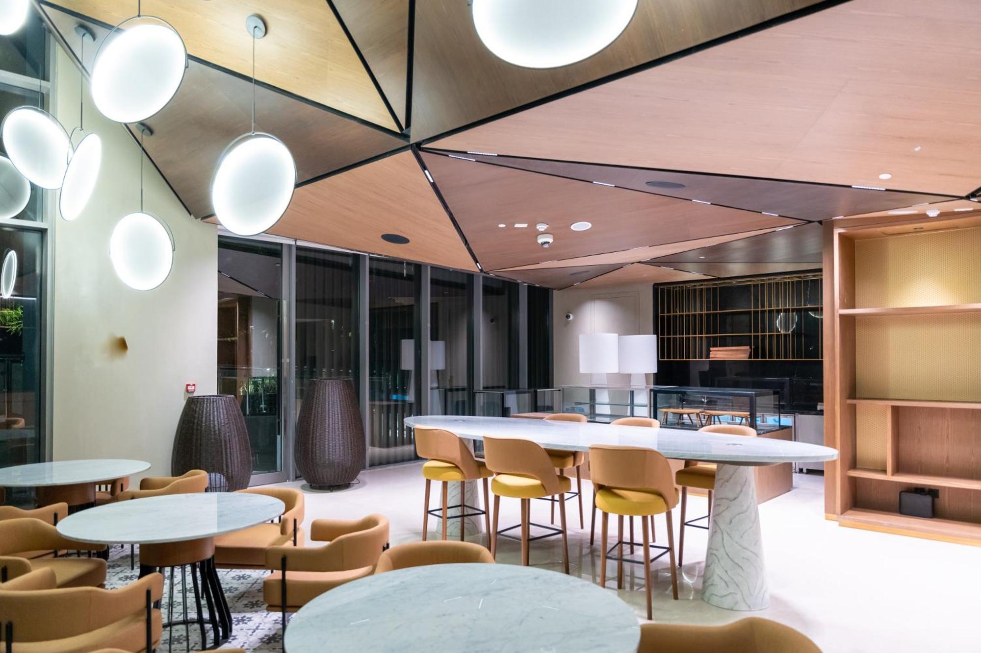 Tumbi West Palm Beach Hotel Dubai,Tapestry Collection Hilton Εξωτερικό φωτογραφία